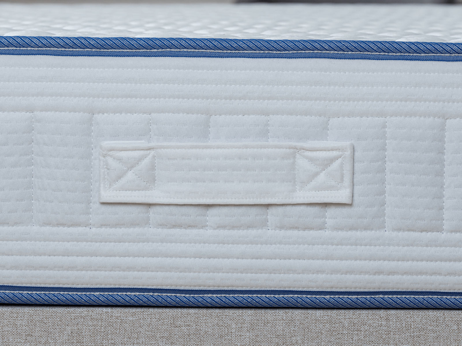 Lola® Hybrid Mattress - Lola Sleep