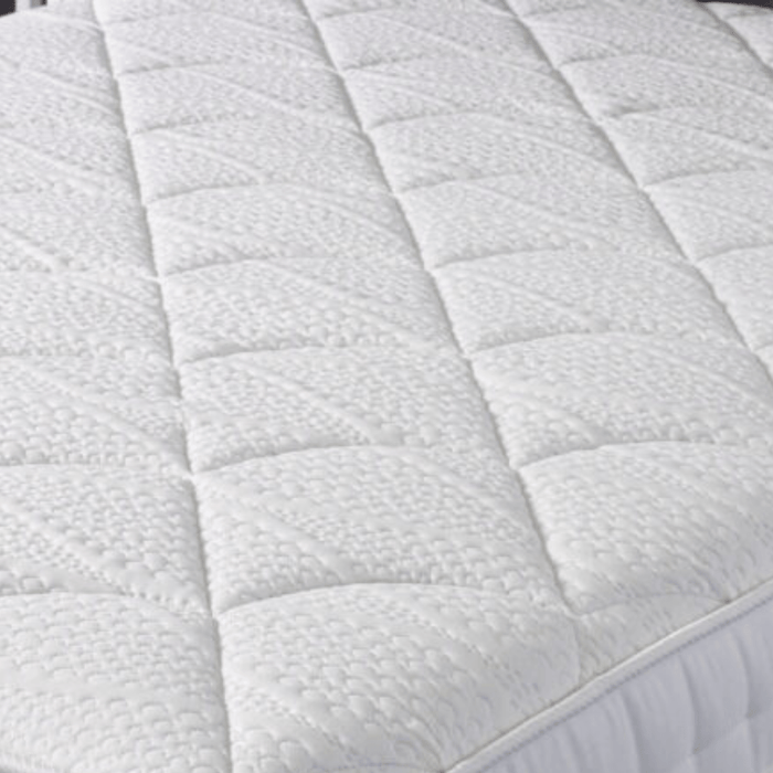 Lola® Titan Hybrid Mattress